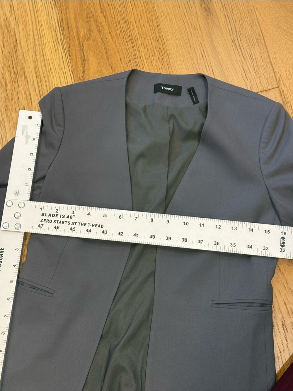 *Theory Blazer Bundle Women's Size 0 Gray Open Front & Burgundy Tailored Jackets - Picture 5 of 12
